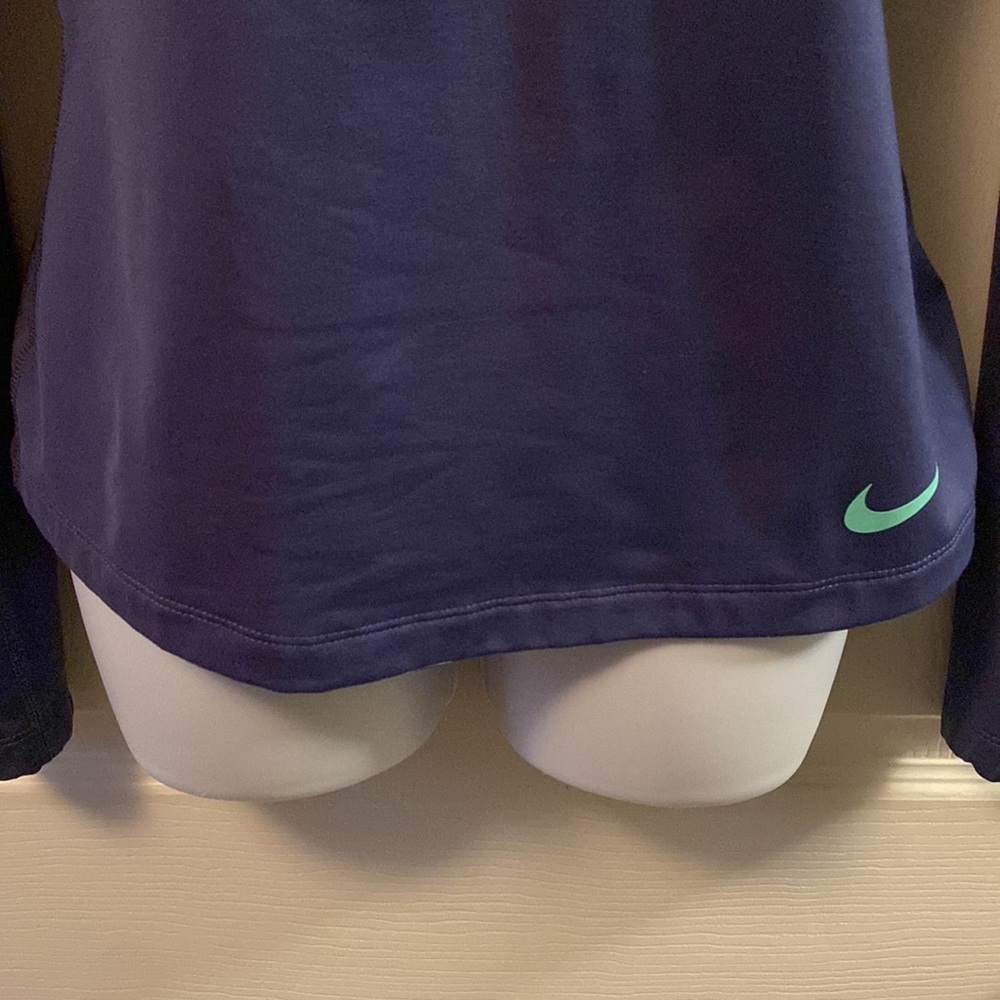 NIKE dri-fit long sleeve shirt - Picture 3 of 7